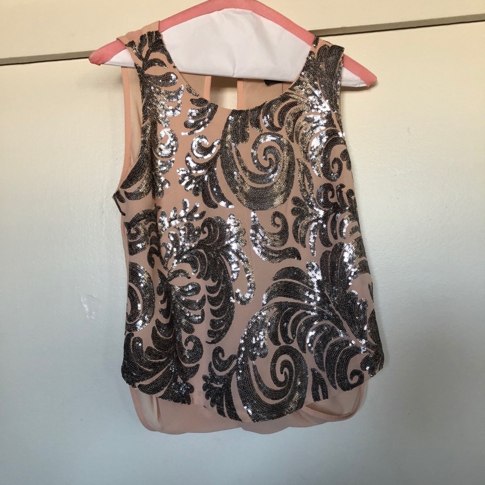 NWT ASTR SEQUIN TOP XS
